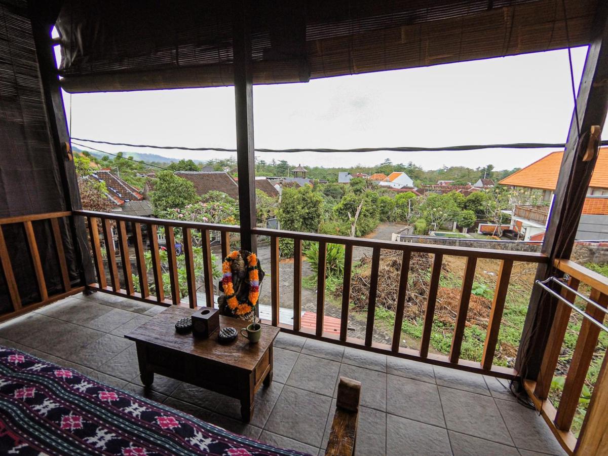 Jingga 111 Hotel Jimbaran  Exterior photo